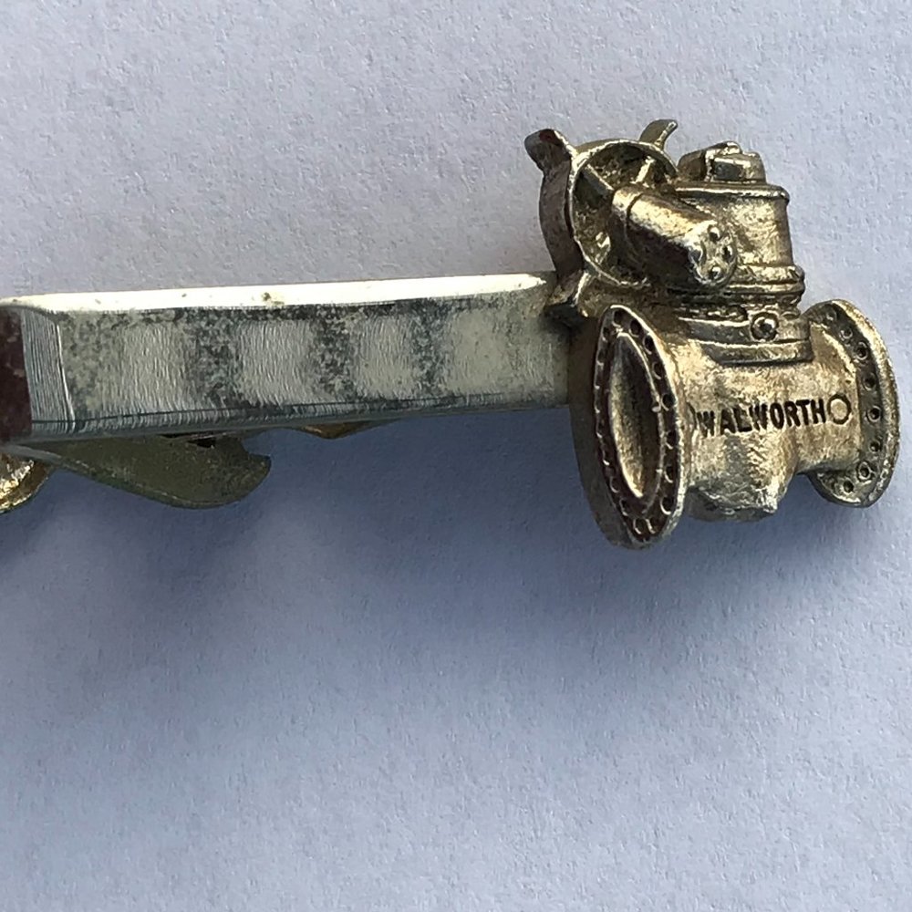 Vintage Walworth Gate Valve Commemorative Tie Tack